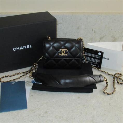 chanel wallet on chain or classic flap|More.